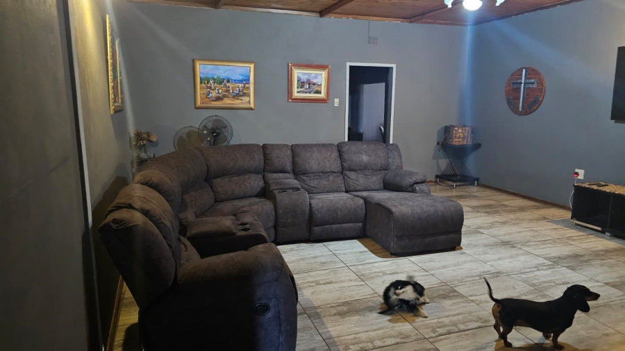 4 Bedroom Property for Sale in Kuruman Northern Cape
